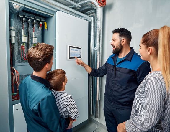 Anwendungsbild-Heizungsraum-F10A-Steuerung2